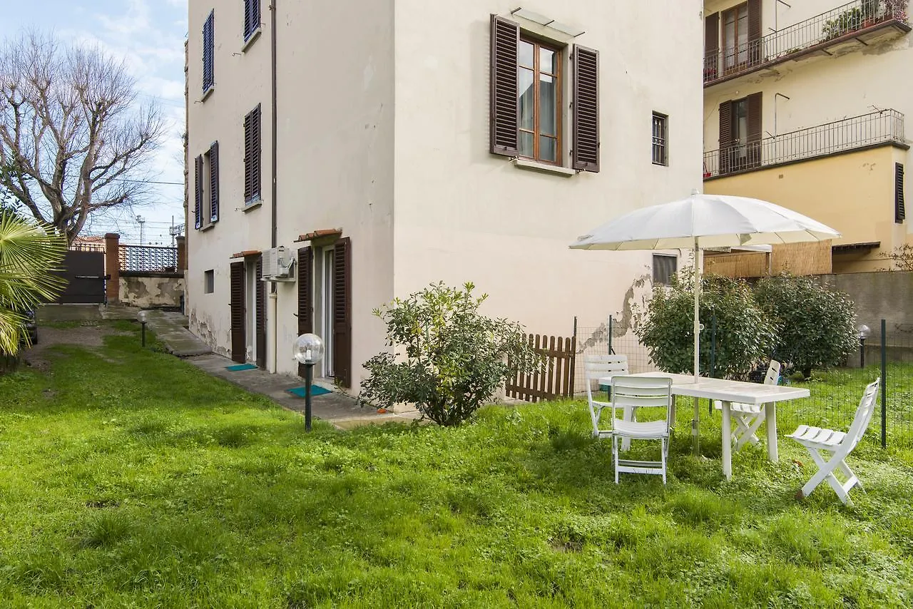 Nelson Mandela Forum Flat フィレンツェ イタリア